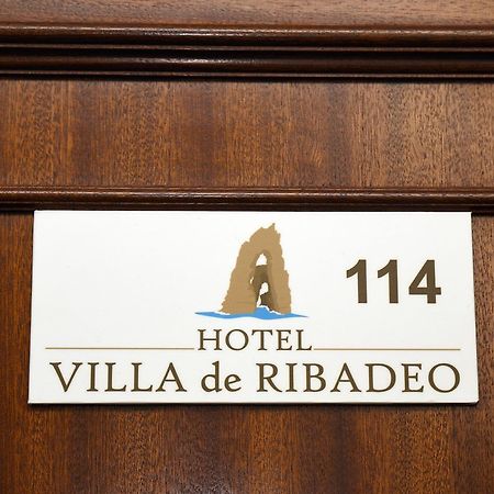 Hotel Villa De Рибадео Экстерьер фото